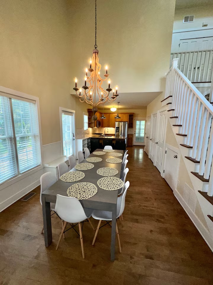 Alternate view of the dining room at Modern Cozy Home